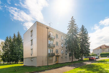 Prodej bytu 2+1 v osobním vlastnictví 53 m², Přeštice