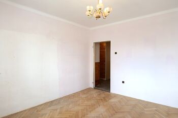 Pokoj I. - Prodej bytu 3+1 v osobním vlastnictví 83 m², Kladno