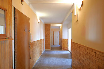 Předsíň - Prodej bytu 3+1 v osobním vlastnictví 83 m², Kladno