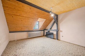 Prodej bytu 3+1 v osobním vlastnictví 80 m², Aš