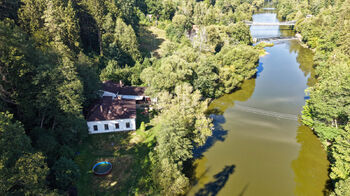 Prodej domu 210 m², Stádlec