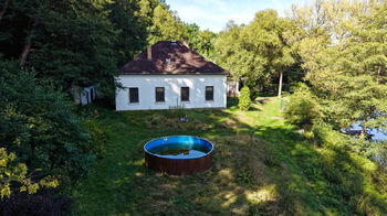 Prodej domu 210 m², Stádlec