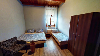 Prodej domu 210 m², Stádlec