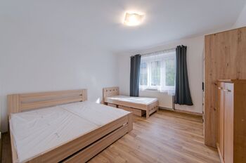 Pronájem bytu 2+1 v osobním vlastnictví 66 m², Aš