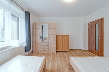 Pronájem bytu 2+1 v osobním vlastnictví 66 m², Aš