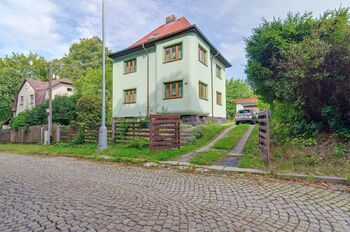 Pronájem bytu 2+1 v osobním vlastnictví 66 m², Aš