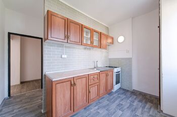 Pronájem bytu 2+1 v osobním vlastnictví 56 m², Aš