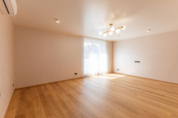 Prodej domu 244 m², Praha 5 - Zbraslav