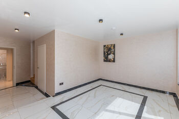 Prodej domu 244 m², Praha 5 - Zbraslav