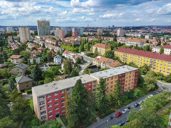 Budova - Prodej bytu 2+1 v družstevním vlastnictví 52 m², Praha 10 - Záběhlice