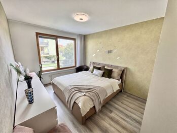 Prodej bytu 2+kk v osobním vlastnictví 62 m², Praha 9 - Vysočany