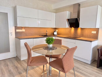 Prodej bytu 2+kk v osobním vlastnictví 62 m², Praha 9 - Vysočany