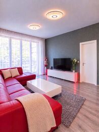 Prodej bytu 2+kk v osobním vlastnictví 62 m², Praha 9 - Vysočany