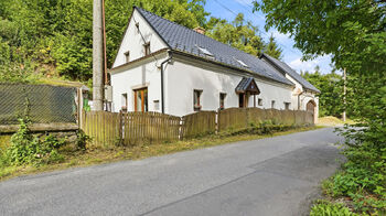 Prodej domu 115 m², Žandov