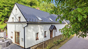 Prodej domu 115 m², Žandov