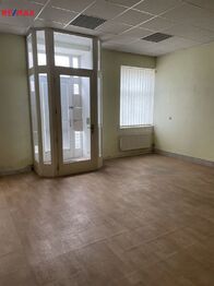 obchod - Prodej nájemního (činžovního) domu 384 m², Stonařov