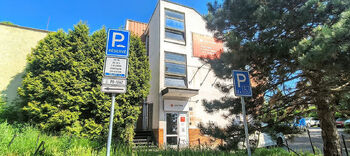Pronájem kancelářských prostor 19 m², Praha 8 - Kobylisy