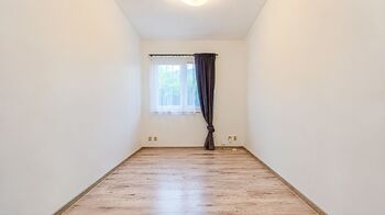 Prodej domu 92 m², Tuhaň