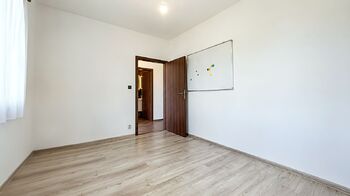 Prodej domu 92 m², Tuhaň