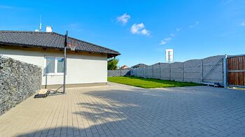 Prodej domu 92 m², Tuhaň