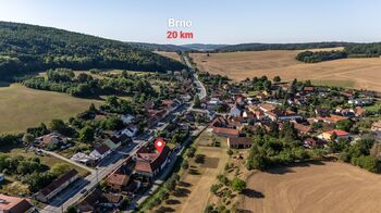 Prodej domu 550 m², Lažany