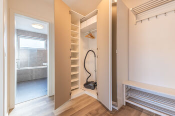 Předsíň - Pronájem bytu 2+kk v osobním vlastnictví 53 m², Praha 5 - Hlubočepy