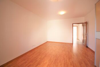 Pronájem bytu 1+1 v osobním vlastnictví 40 m², Praha 8 - Kobylisy