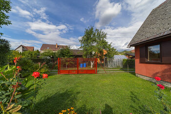 Prodej pozemku 642 m², Vikýřovice