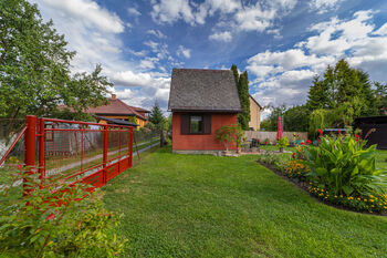 Prodej pozemku 642 m², Vikýřovice