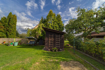 Prodej pozemku 642 m², Vikýřovice