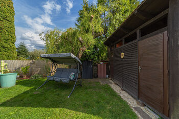 Prodej pozemku 642 m², Vikýřovice