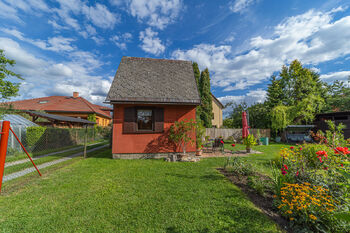 Prodej pozemku 642 m², Vikýřovice