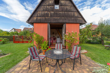 Prodej pozemku 642 m², Vikýřovice