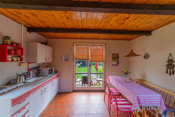 Prodej pozemku 642 m², Vikýřovice