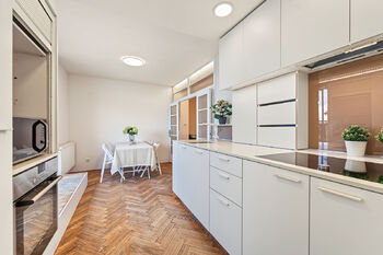 Prodej bytu 3+1 v osobním vlastnictví 91 m², Praha 8 - Libeň
