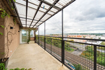 Prodej bytu 3+1 v osobním vlastnictví 91 m², Praha 8 - Libeň