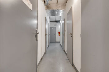 Sklep - Prodej bytu 3+kk v osobním vlastnictví 81 m², Praha 9 - Letňany