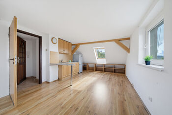 Prodej bytu 1+kk v osobním vlastnictví 23 m², Karlovy Vary