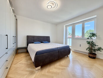Pronájem bytu 3+kk v osobním vlastnictví 60 m², Kladno