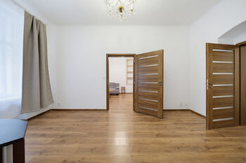 Prodej bytu 4+1 v osobním vlastnictví 80 m², Karlovy Vary