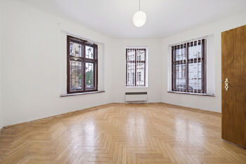 Prodej bytu 4+1 v osobním vlastnictví 80 m², Karlovy Vary