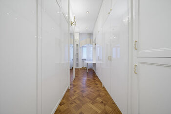Prodej bytu 2+1 v osobním vlastnictví 72 m², Karlovy Vary