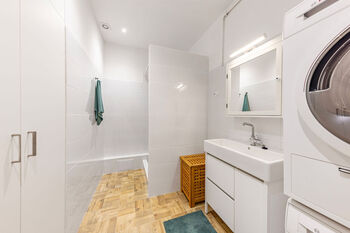 Prodej bytu 4+1 v osobním vlastnictví 133 m², Praha 5 - Smíchov