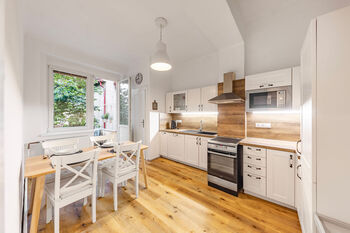 Prodej bytu 4+1 v osobním vlastnictví 133 m², Praha 5 - Smíchov