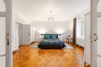 Prodej bytu 4+1 v osobním vlastnictví 133 m², Praha 5 - Smíchov