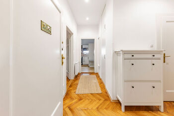Prodej bytu 4+1 v osobním vlastnictví 133 m², Praha 5 - Smíchov