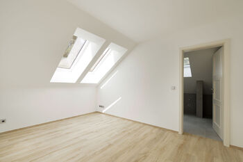 Prodej bytu 4+kk v osobním vlastnictví 140 m², Praha 10 - Záběhlice
