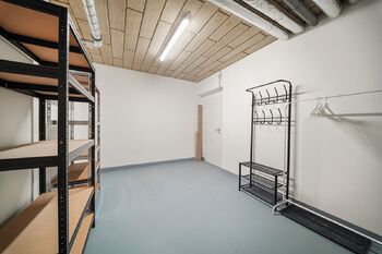 úložná místnost (sklep) 13 m2 - Prodej bytu 3+kk v osobním vlastnictví 67 m², Kuřim