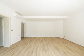 Prodej bytu 4+kk v osobním vlastnictví 128 m², Praha 10 - Záběhlice