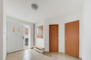 Prodej domu 257 m², Sázava